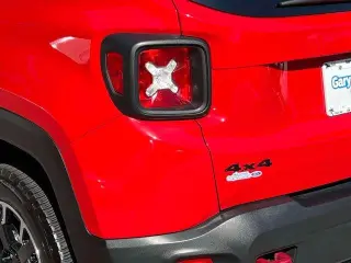 Jeep Renegade 2023 4x4 Trailhawk SUV de 4 puertas
