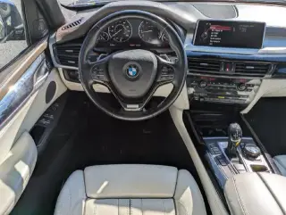 BMW X5 2016 AWD xDrive50i SUV de 4 puertas