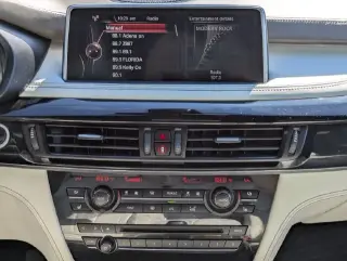 BMW X5 2016 AWD xDrive50i SUV de 4 puertas