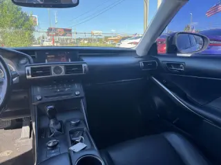 Lexus IS 250 2015