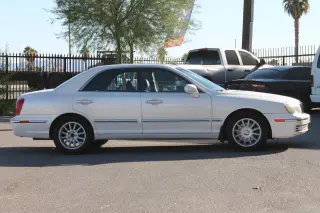 2004 Hyundai XG350