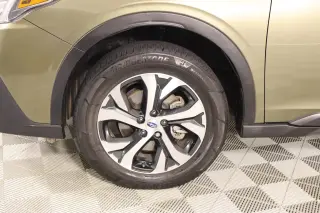 Subaru Outback 2022 AWD Touring 4dr Crossover