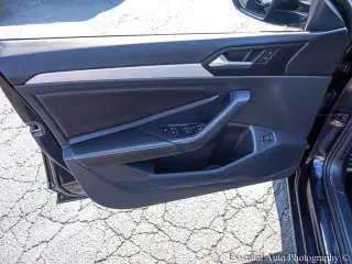 Volkswagen Jetta 2026 Sport sedán 4 puertas
