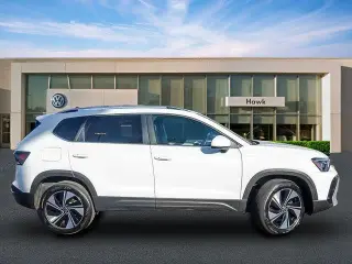 Volkswagen Taos 2026 AWD SE 4Motion 4dr SUV