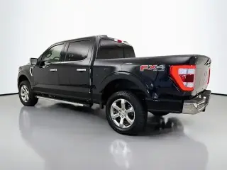 Ford F-150 2022 4x4 Lariat 4 puertas SuperCrew caja corta de 5.5 pies