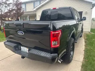 Ford F-150 2017 4x4 XLT 4 puertas SuperCrew 5.5 pies SB