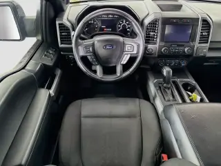 Ford F-150 2020 4x2 XLT 4 puertas SuperCrew 5.5 pies Caja Corta