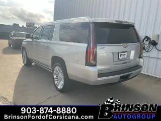 Cadillac Escalade ESV 2018 4x4 Platino 4dr SUV