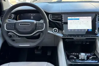 Jeep Wagoneer 2022 4x4 Serie III SUV 4 puertas