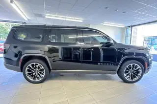 Jeep Wagoneer 2022 4x4 Serie III SUV 4 puertas