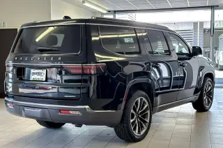 Jeep Wagoneer 2022 4x4 Serie III SUV 4 puertas