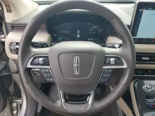 Lincoln Nautilus 2023 AWD Reserve SUV de 4 puertas
