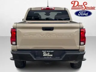 Chevrolet Colorado 2023 4x2 Work Truck 4dr Crew Cab 5 ft. SB