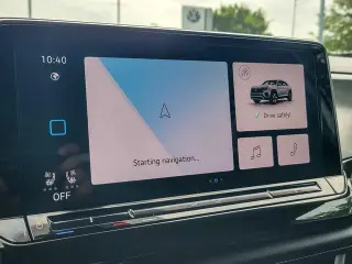 Volkswagen Atlas Cross Sport 2026 AWD SE 4Motion 4dr SUV con Tecnología