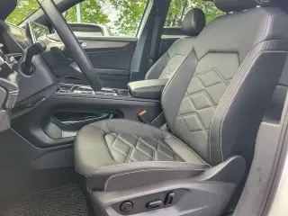 Volkswagen Atlas Cross Sport 2026 AWD SE 4Motion 4dr SUV con Tecnología