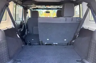 Jeep Wrangler Unlimited 2015 4x4 Sahara 4puertas SUV