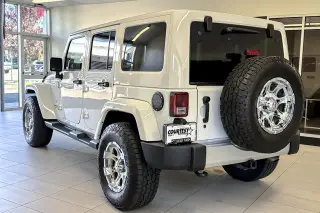 Jeep Wrangler Unlimited 2015 4x4 Sahara 4puertas SUV
