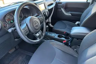 Jeep Wrangler Unlimited 2015 4x4 Sahara 4puertas SUV