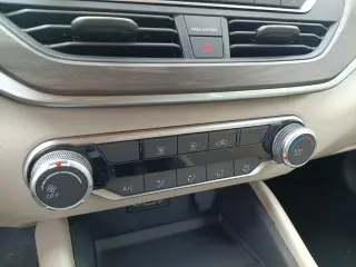 Nissan Altima 2025 Sedán 4p 2.5 SV