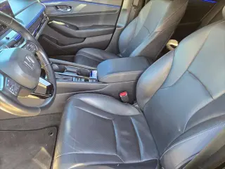 Sedán Honda Accord Híbrido 2025 Sport-L de 4 puertas