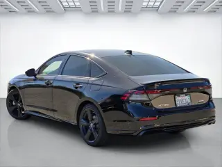Sedán Honda Accord Híbrido 2025 Sport-L de 4 puertas