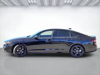 Sedán Honda Accord Híbrido 2025 Sport-L de 4 puertas