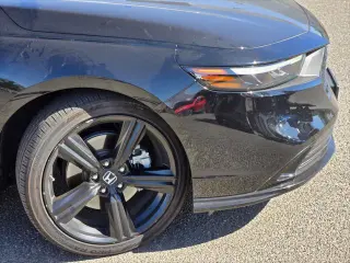 Sedán Honda Accord Híbrido 2025 Sport-L de 4 puertas