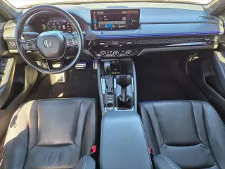Sedán Honda Accord Híbrido 2025 Sport-L de 4 puertas