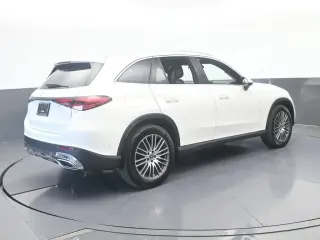 Mercedes-Benz GLC 2026 GLC 300 SUV de 4 puertas
