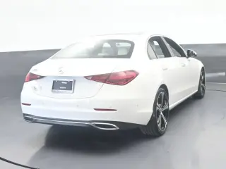 Mercedes-Benz Clase C 2025 Sedán C 300 de 4 puertas