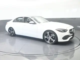 Mercedes-Benz Clase C 2025 Sedán C 300 de 4 puertas