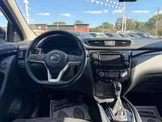 2020 Nissan ROGUE SPORT
