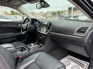 2015 Chrysler 300