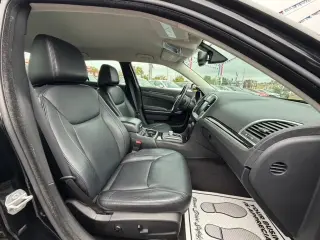 2015 Chrysler 300