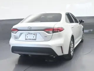 Toyota Corolla 2026 LE 4dr Sedán