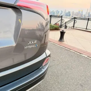 2018 Toyota RAV4 HYBRID
