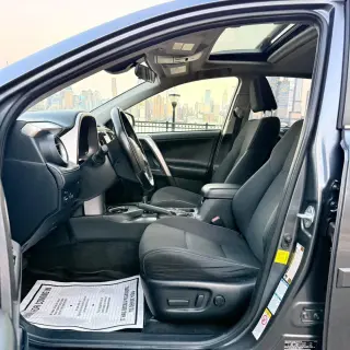 2018 Toyota RAV4 HYBRID