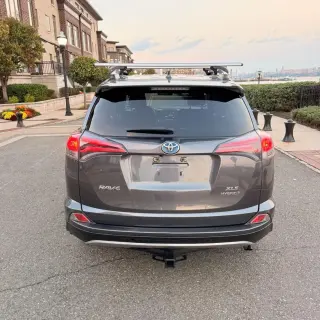 2018 Toyota RAV4 HYBRID