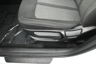 Kia Sorento 2023 LX SUV de 4 puertas