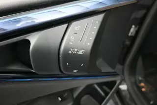 BMW X3 2025 AWD 30 xDrive Vehículo de Actividad Deportiva de 4 puertas