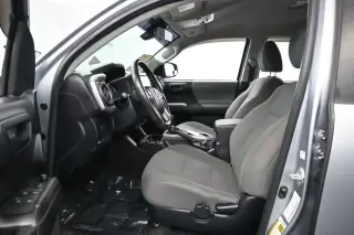Toyota Tacoma 2021 4x2 SR5 4 puertas Doble Cabina 5.0 pies SB