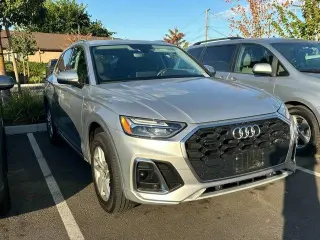 Audi Q5 2023 AWD quattro S line Premium 45 TFSI SUV de 4 puertas