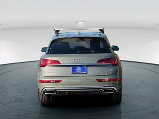 Audi Q5 2023 AWD quattro S line Premium 45 TFSI 4dr SUV