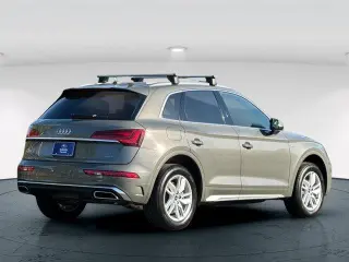 Audi Q5 2023 AWD quattro S line Premium 45 TFSI 4dr SUV