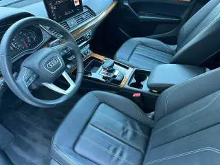 Audi Q5 2023 AWD quattro S line Premium 45 TFSI 4dr SUV