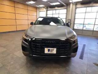 Audi Q8 2023 AWD quattro Premium Plus 55 TFSI SUV de 4 puertas