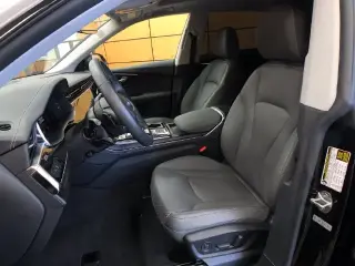 Audi Q8 2023 AWD quattro Premium Plus 55 TFSI SUV de 4 puertas