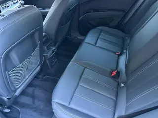 Audi Q4 e-tron 2023 Premium 40 SUV de 4 puertas