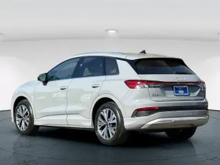 Audi Q4 e-tron 2023 Premium 40 SUV de 4 puertas
