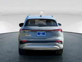 Audi Q4 e-tron 2023 Premium 40 SUV de 4 puertas